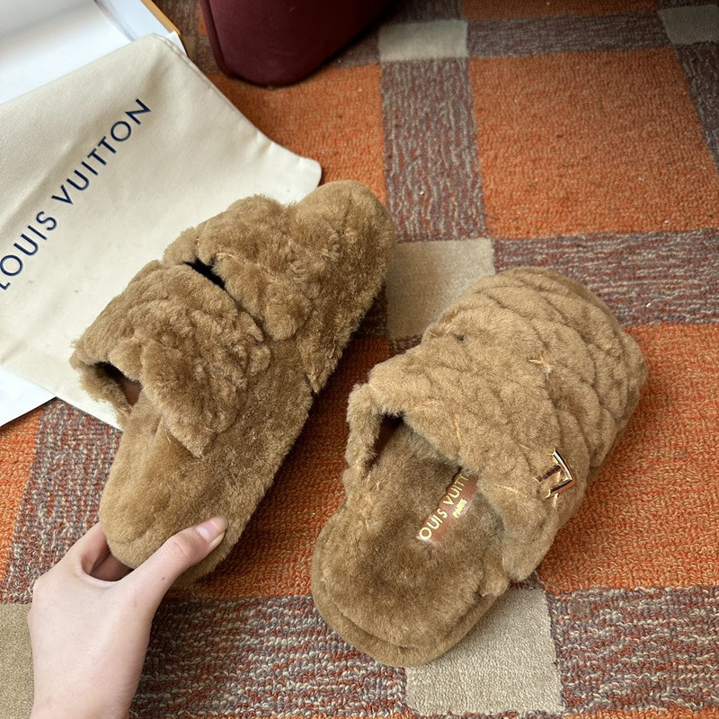LVT SANDALS