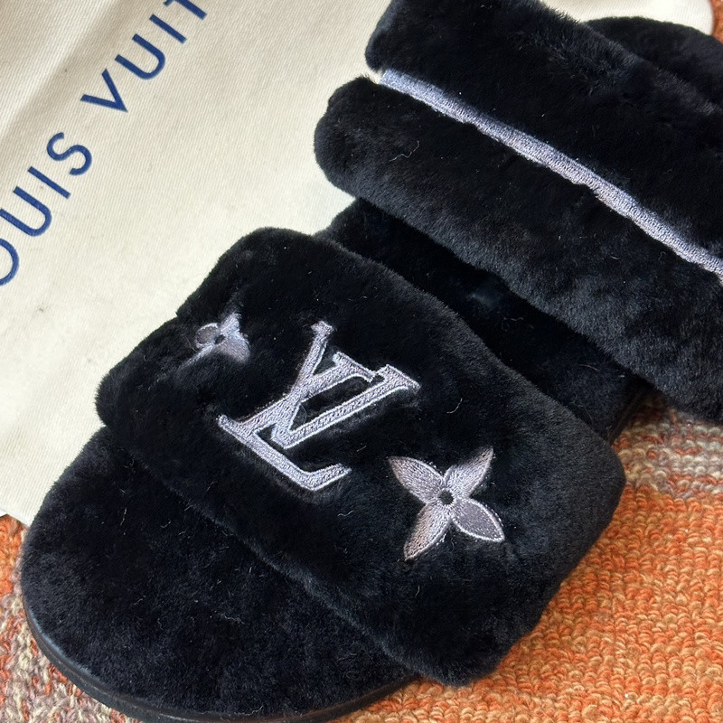 LVT SANDALS