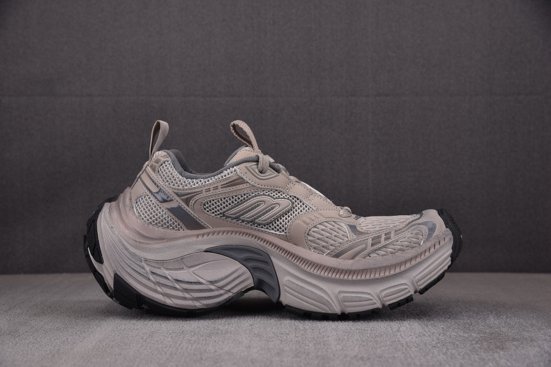 BC XL SNEAKERS