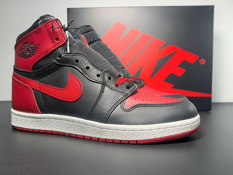 Air Jordan 1 Retro 85 