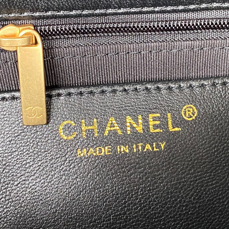 Ch*el purse