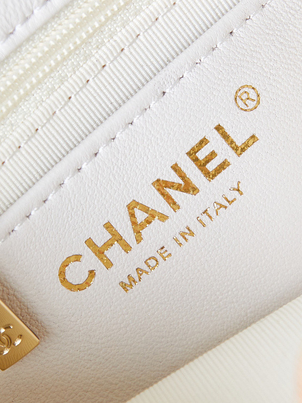 Ch*el purse