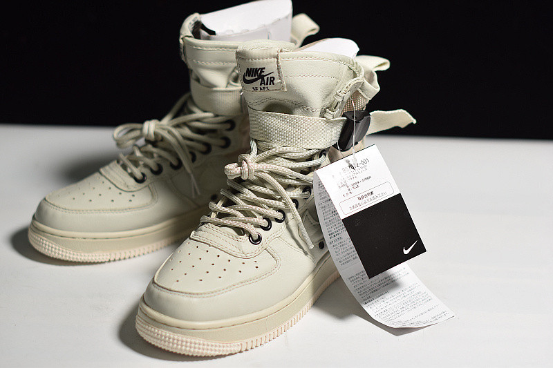 NIKE AIR FORCE 1 HIGH "SPECIAL FIELD URBAN UTILITY" (W) 857872-001