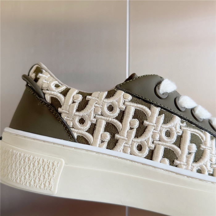 DIO* B33 SNEAKER