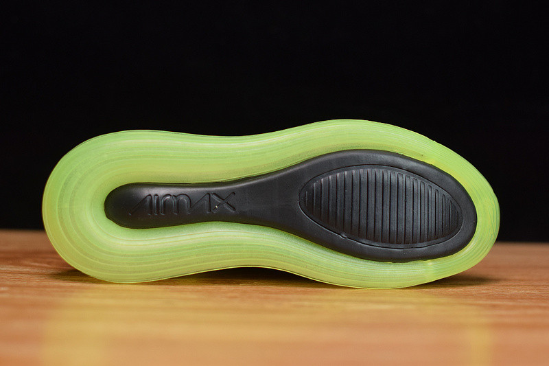 NIKE AIR MAX 720 RETRO FUTURE AO2924-008
