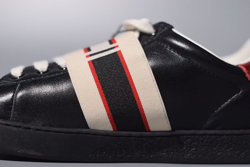 G*u*i ace embroidered low-top sneaker