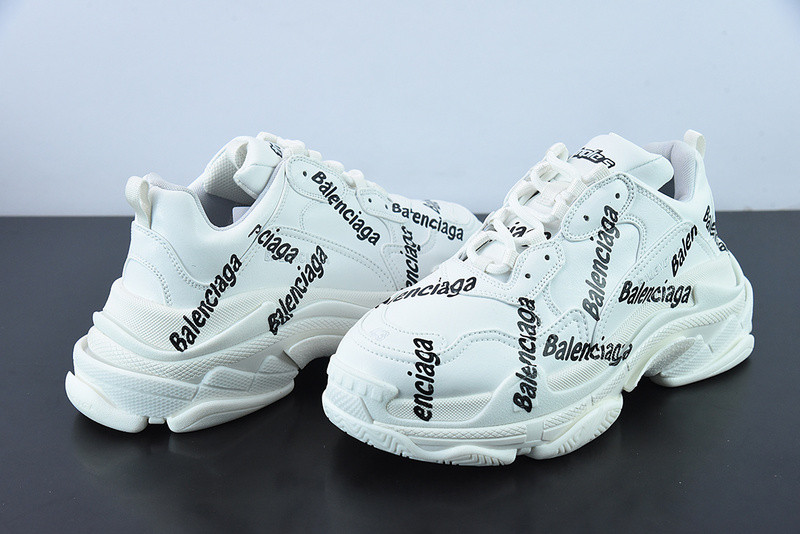BC TRACK SNEAKER