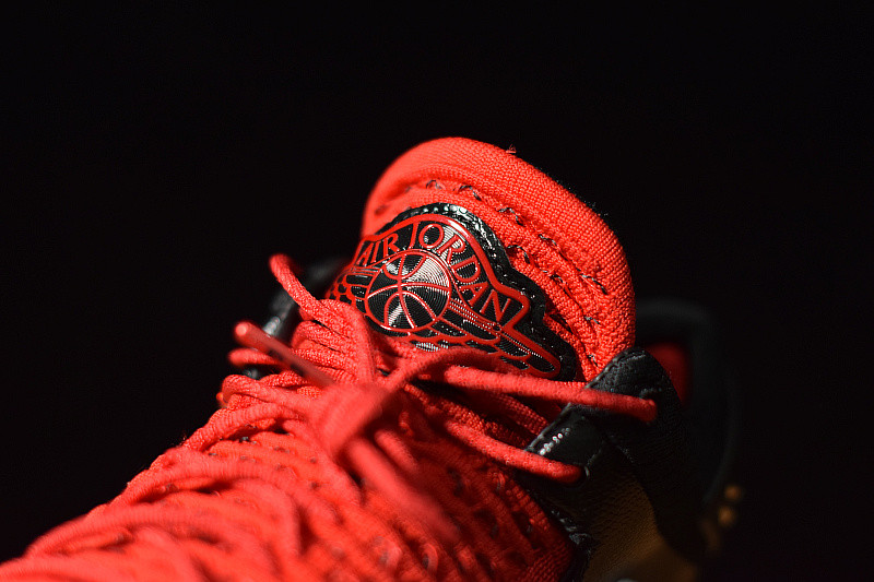 AIR JORDAN 32 LOW PF 