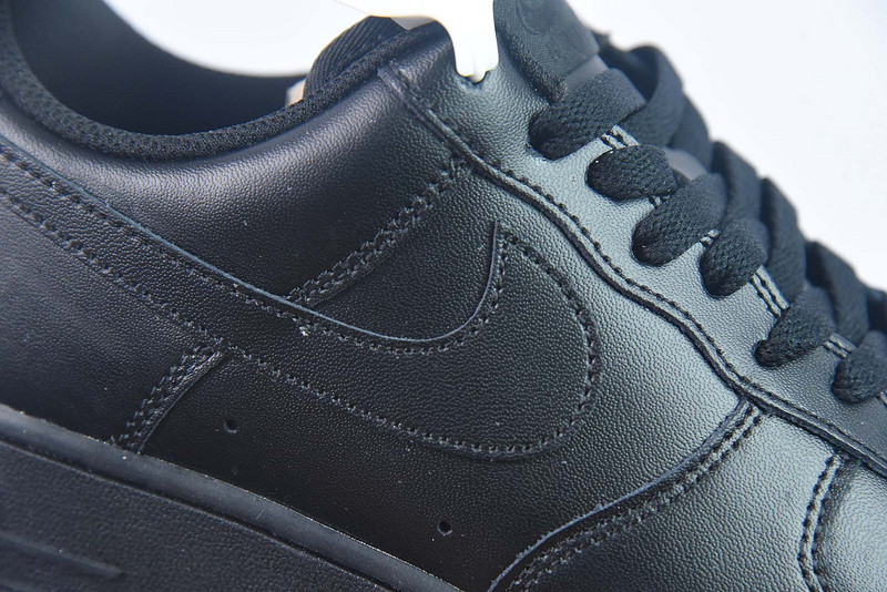 Nike Air Force 1 Low 