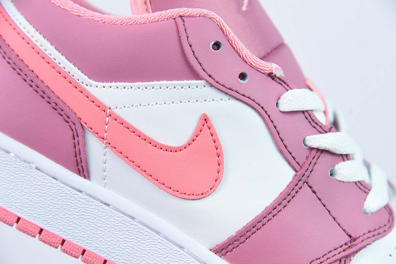 AIR JORDAN 1 LOW GS 