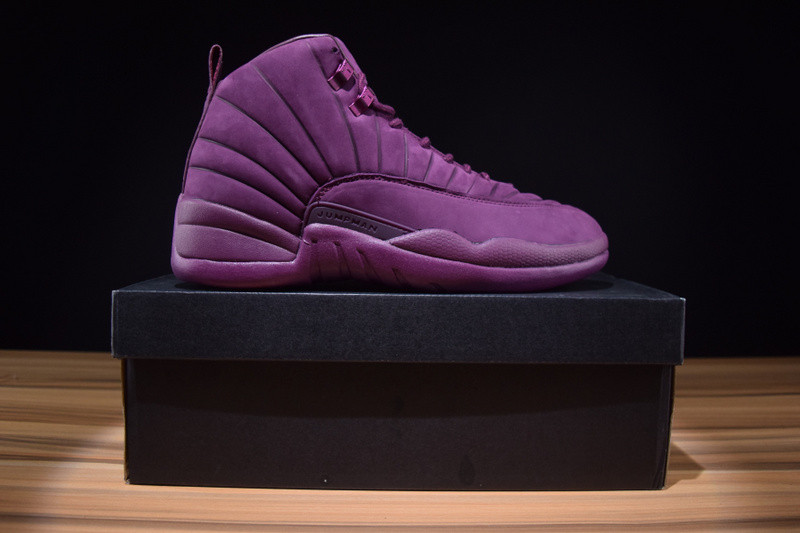 AIR JORDAN 12  RETRO 