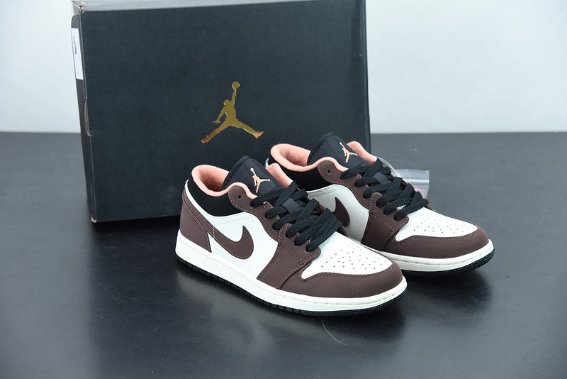 AIR JORDAN 1 LOW 