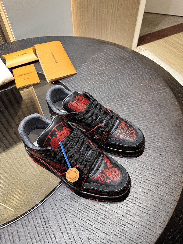 LVT SNEAKERS