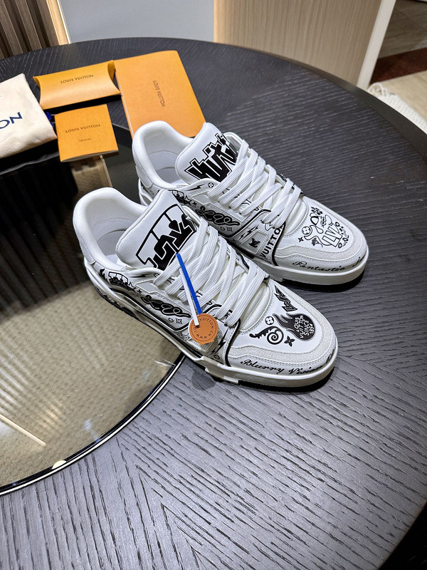 LVT SNEAKERS