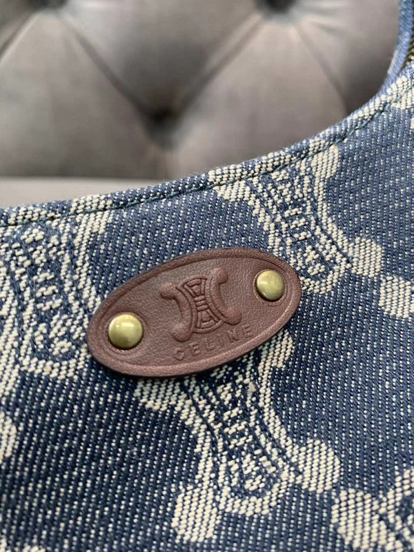 Ce**e bag