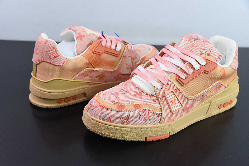LVT SNEAKERS