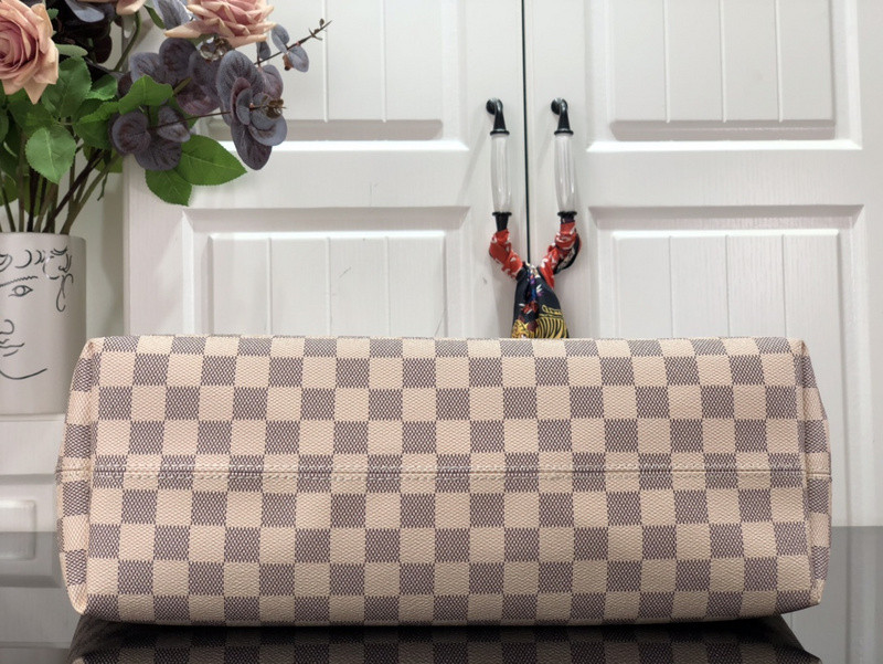 LVT PURSE