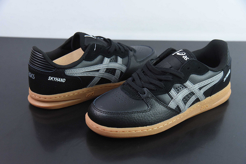 ASICS Skyhand OG 