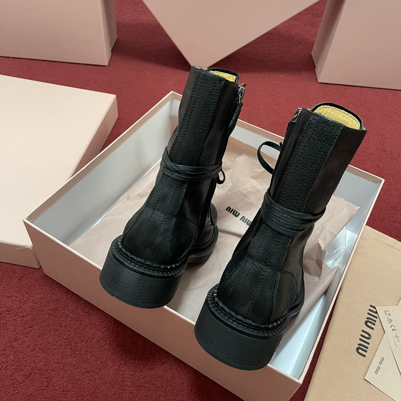 mIUMIU SNEAKER