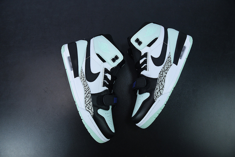 AIR JORDAN LEGACY 312 