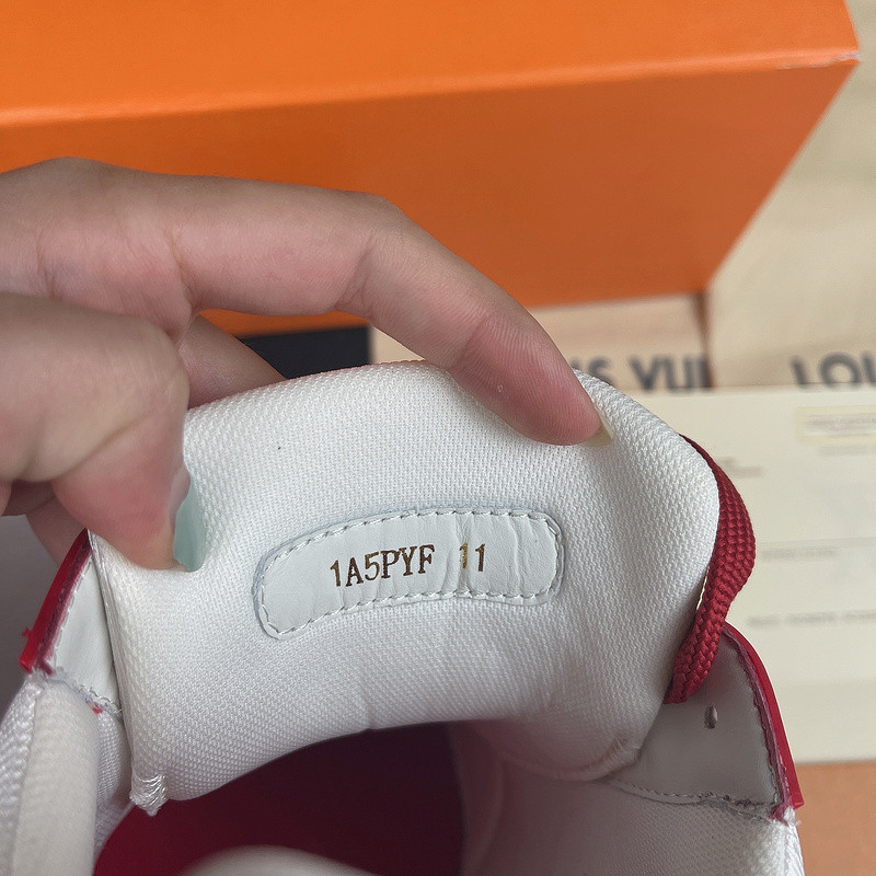 LVT SNEAKERS