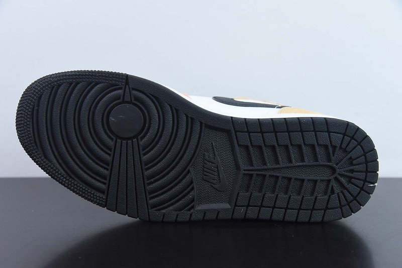 Air Jordan 1 Mid Flight Club DX4332-800