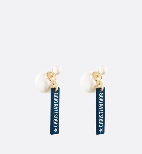 D10r earring