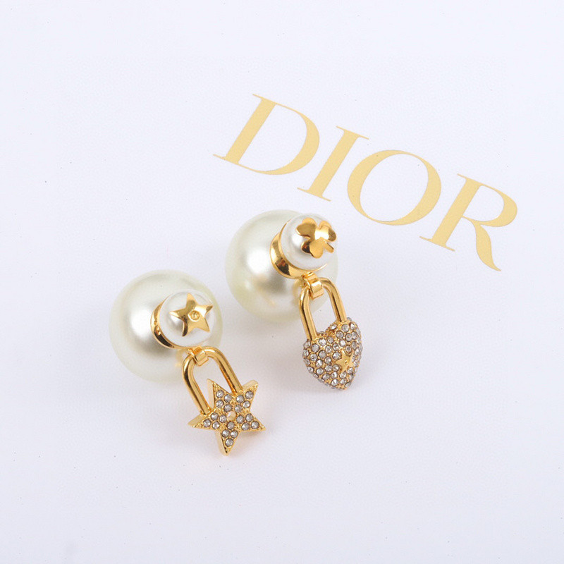 D10r earring