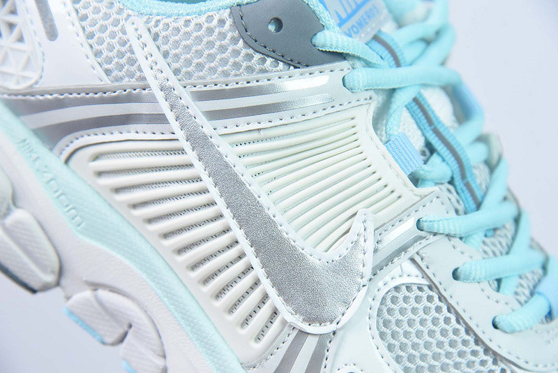 Nike Zoom Vomero 5 