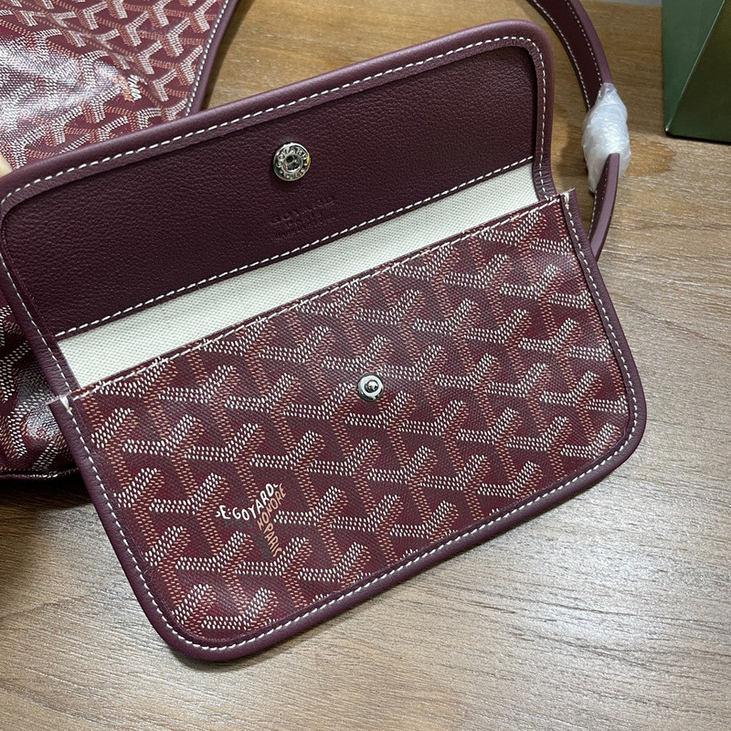 Go*ard purse