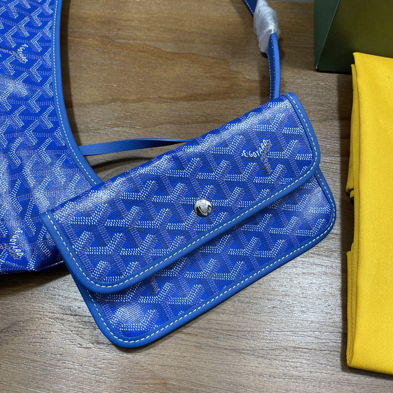 Go*ard purse