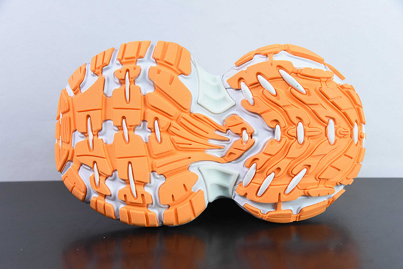 BC XL SNEAKERS