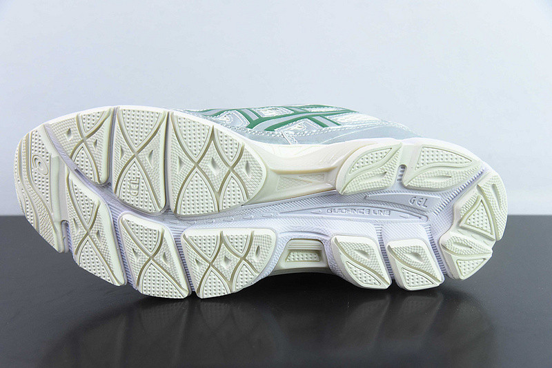 ASICS Gel NYC 