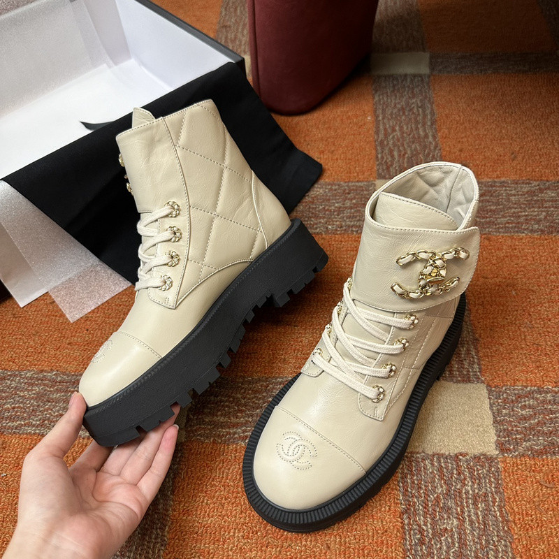 Chanel Sneaker