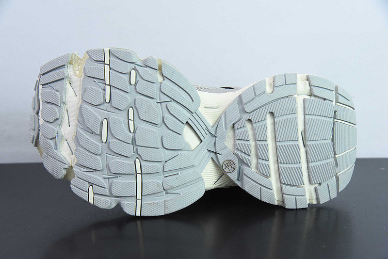 BC XL SNEAKERS