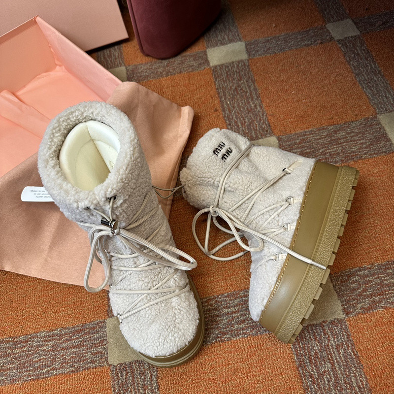 mIUMIU SNEAKER