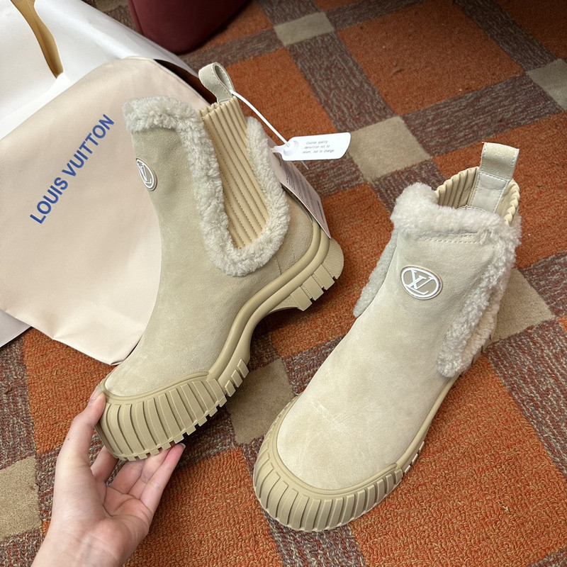 LVT BOOTS