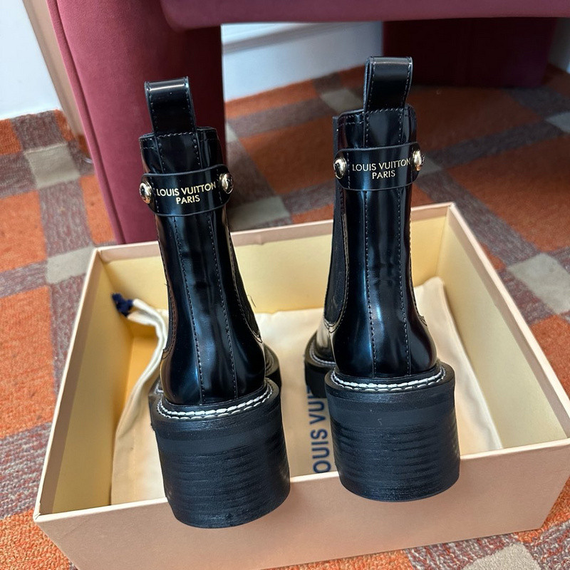 LVT BOOTS