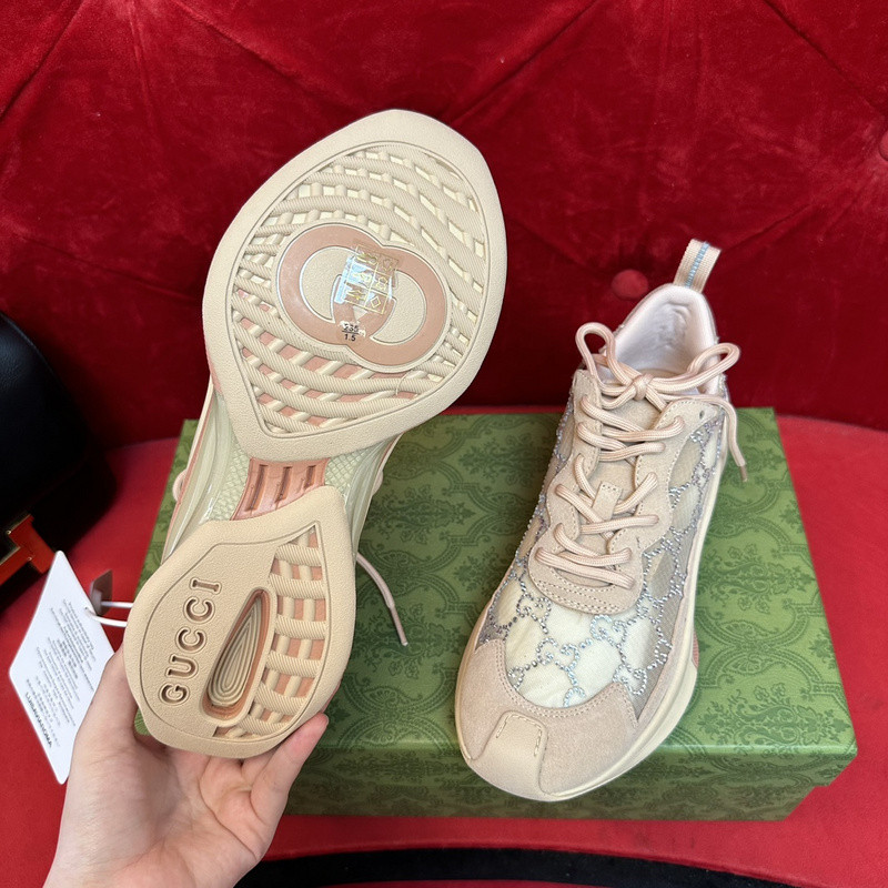 G*u*i rhyton sneaker