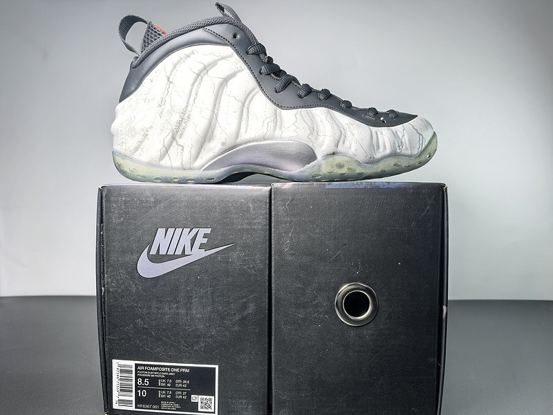 TEKKEN 8 x Nike Air Foamposite One “Jin Kazama” HF6367-001