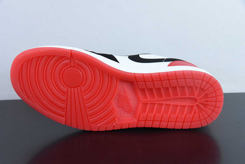 Air Jordan 1 Low “Black Toe” IB8971-106