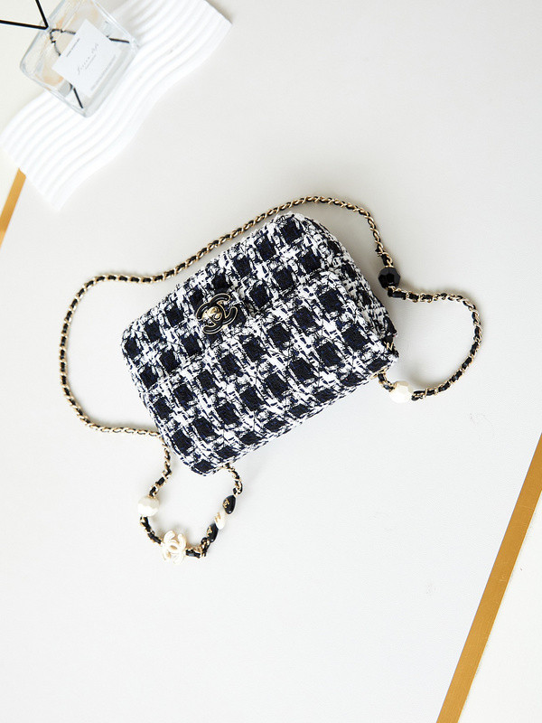 Ch*el purse