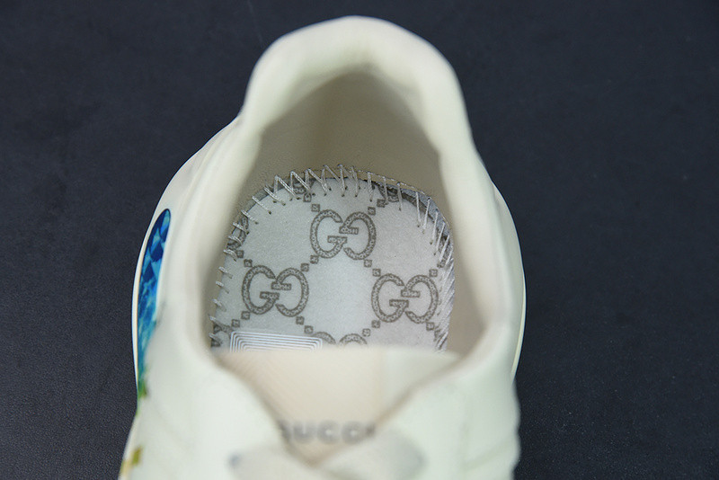 G*u*i rhyton sneaker