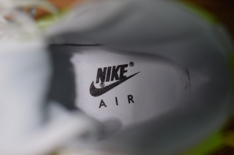 NIKE AIR FORCE 1 HIGH 