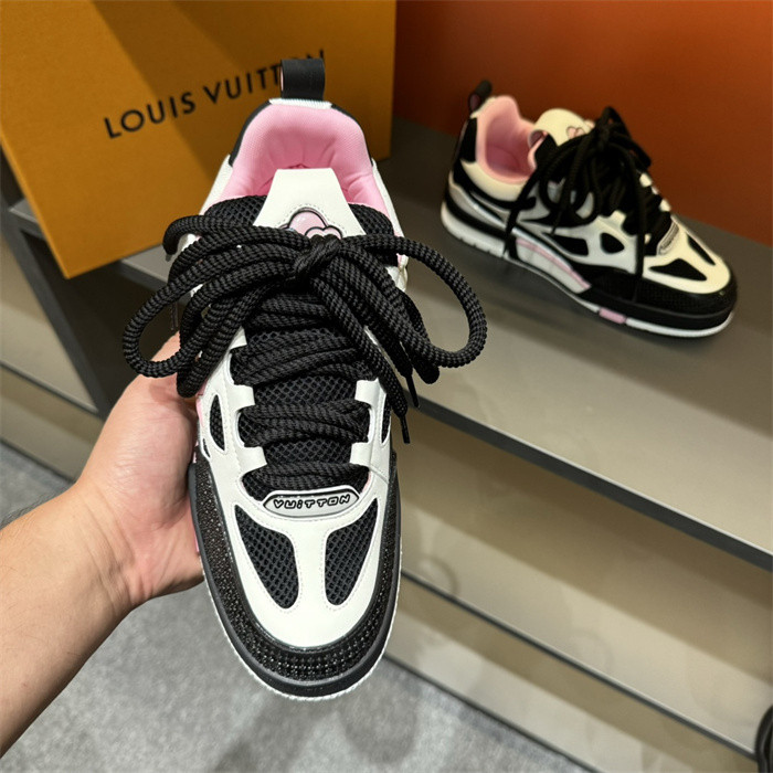 LVT SNEAKERS