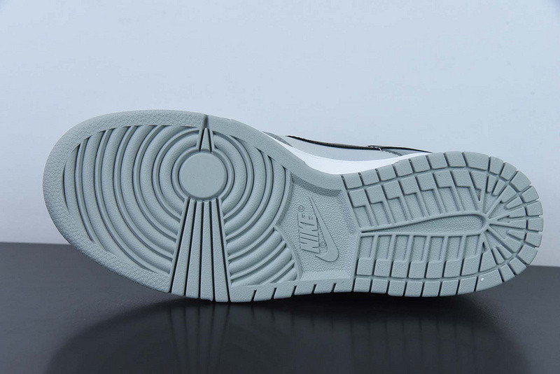 Nike SB Dunk Low Alien Dark Grey White Black CV0811-020