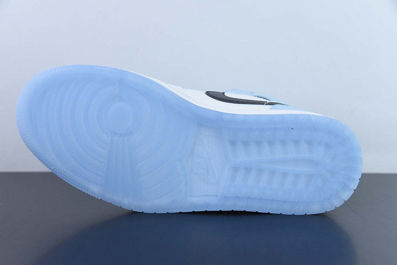 Air Jordan 1 Mid Ice Blue DV1308-104