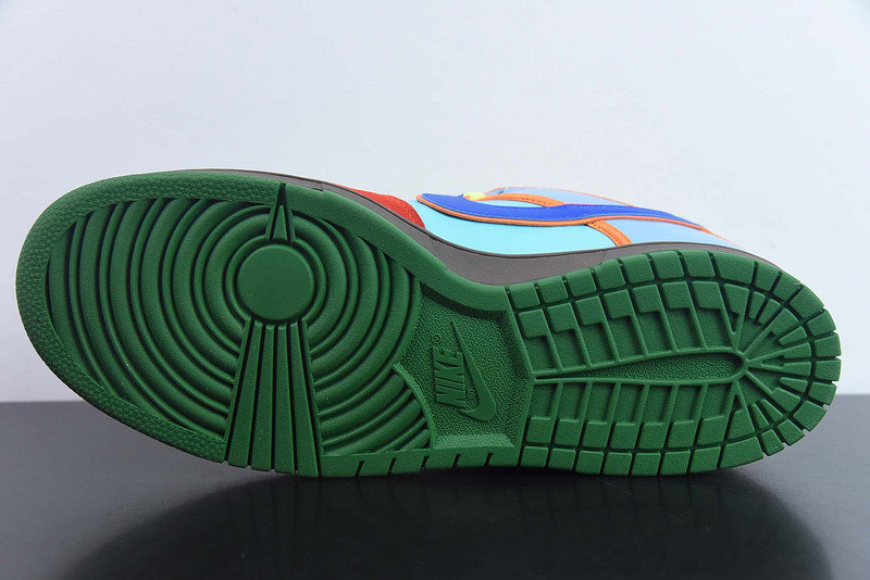 Nike SB Dunk Low What the Dunk 318403-141
