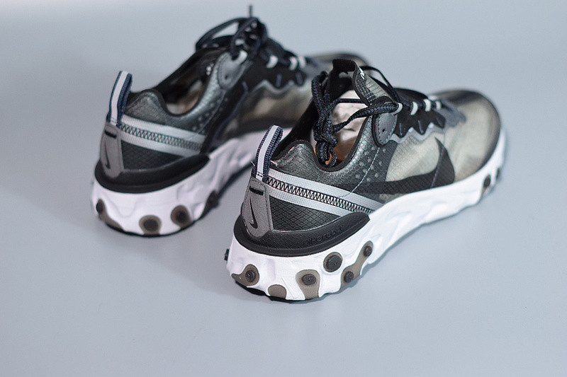NIKE REACT ELEMENT 87 