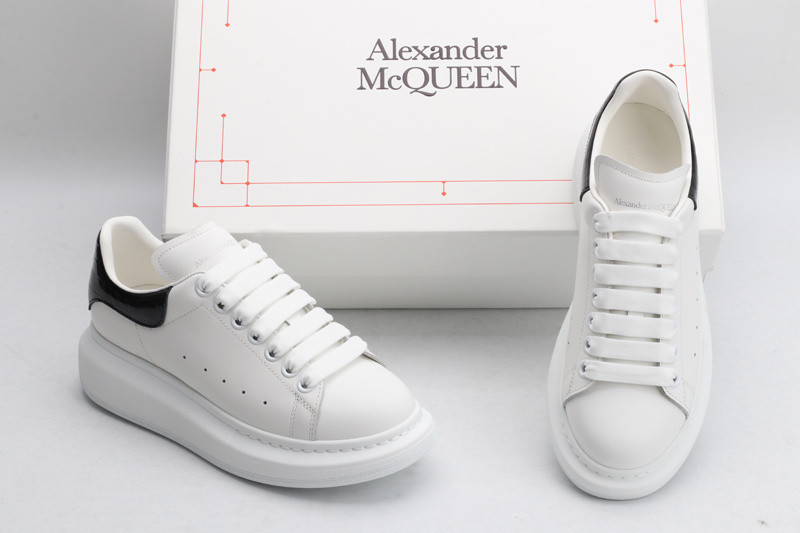 AlexER McEEN SNEAKERS